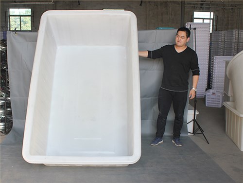 1500L-塑料方箱