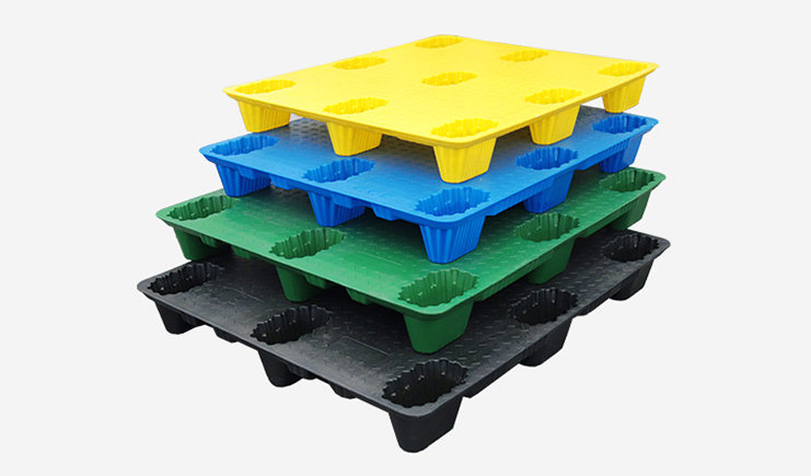 使用不同塑料托盘颜色配合工作的5大优势，你知道吗？