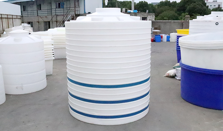 十吨塑料罐漏水怎么办？4个步骤解决